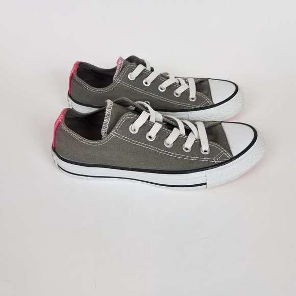 Converse Chuck Taylor All Star Low Top Gray Hot Pink Lace Up Canvas Sneakers - Picture 4 of 12